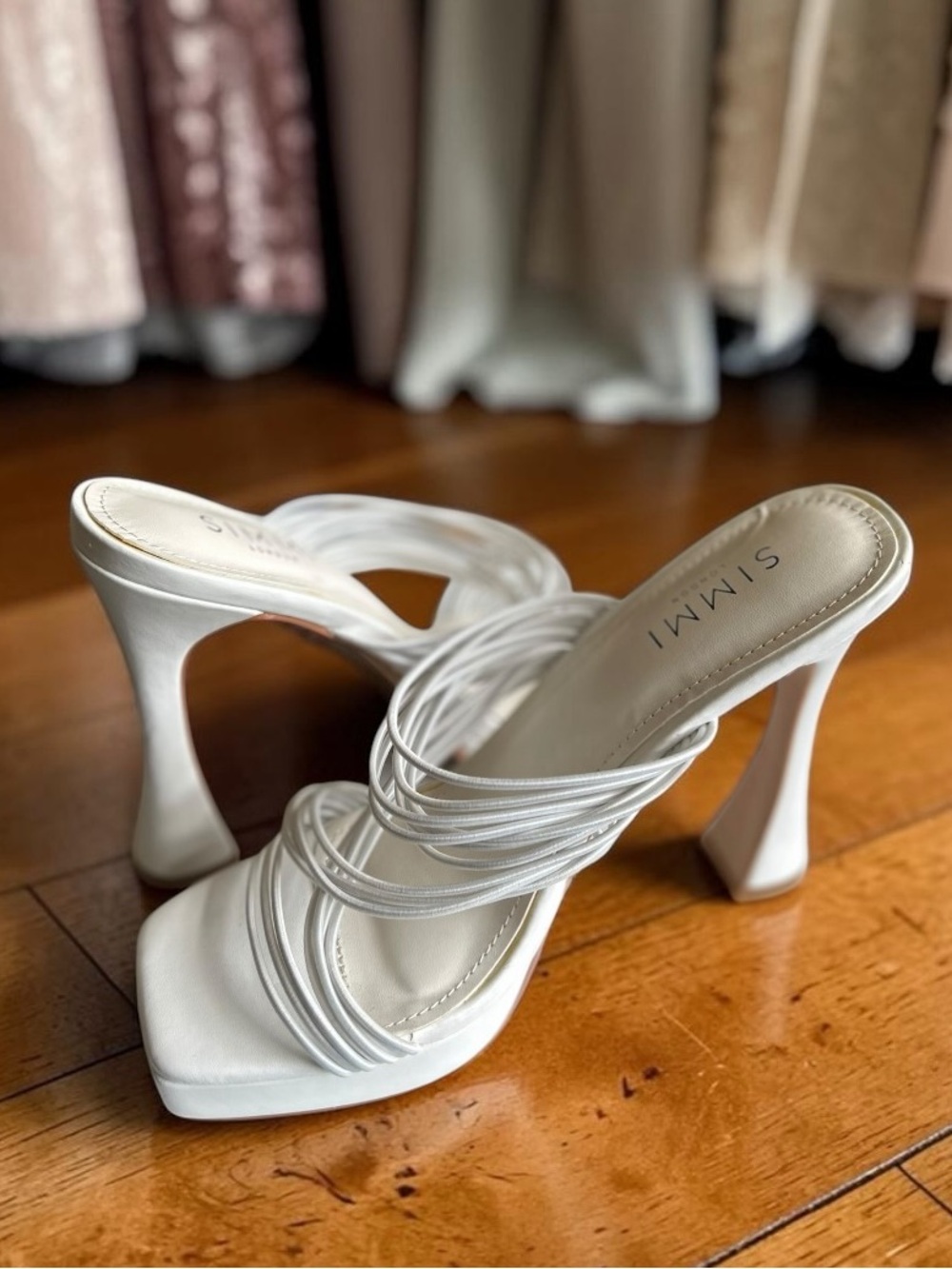 SIMMI London White Strappy Square-Toe Mule Heels - Size 9